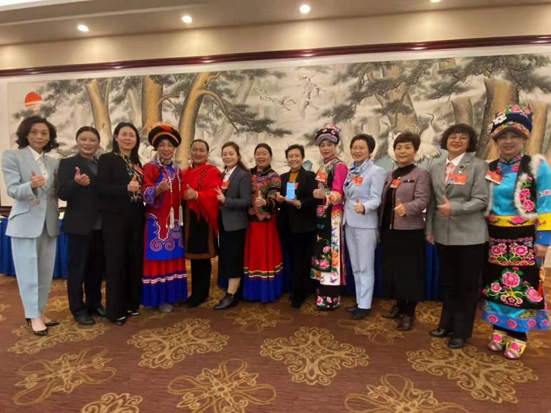 �Ĵ�������Ů�����ǵķ�� (3).jpg