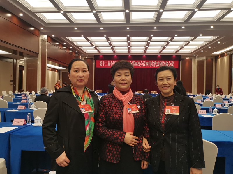 �Ĵ�������Ů�����ǵķ�� (2).jpg