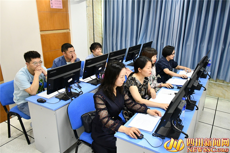 文轩杯——四川“森林草原防灭火”安全教育主题征文活动专家现场终评 (3).jpg