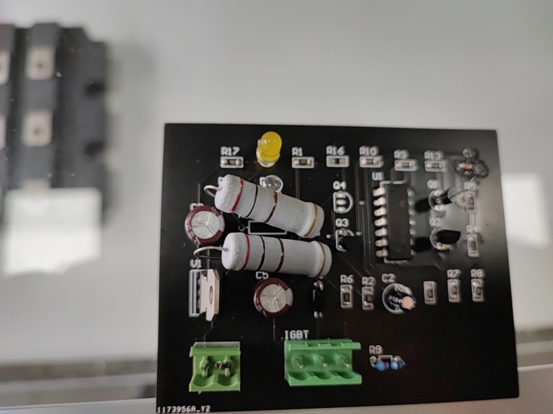 IGBT��Ƶ���Թ�װ����_����.jpg