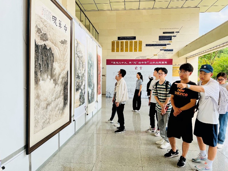 画展现场1_副本.jpg 画展现场1_副本.jpg