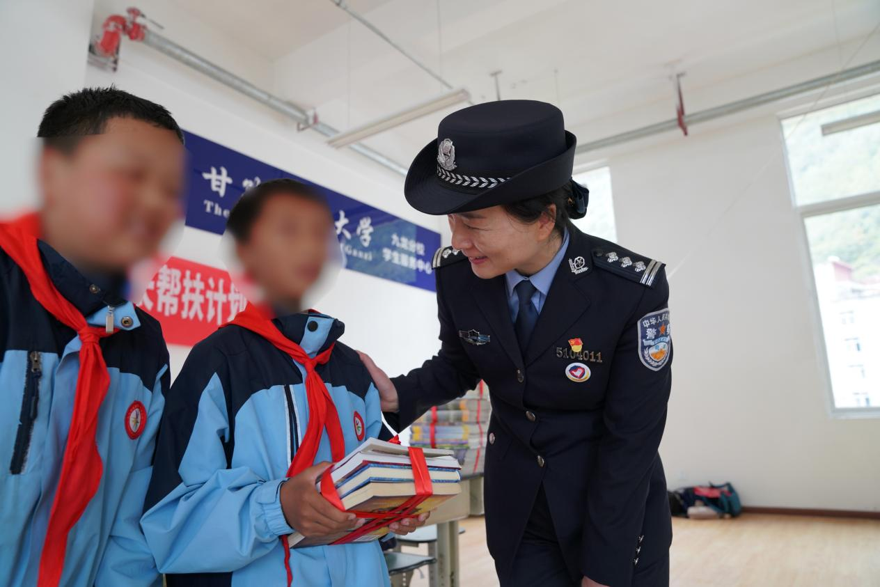 活动现场2.png