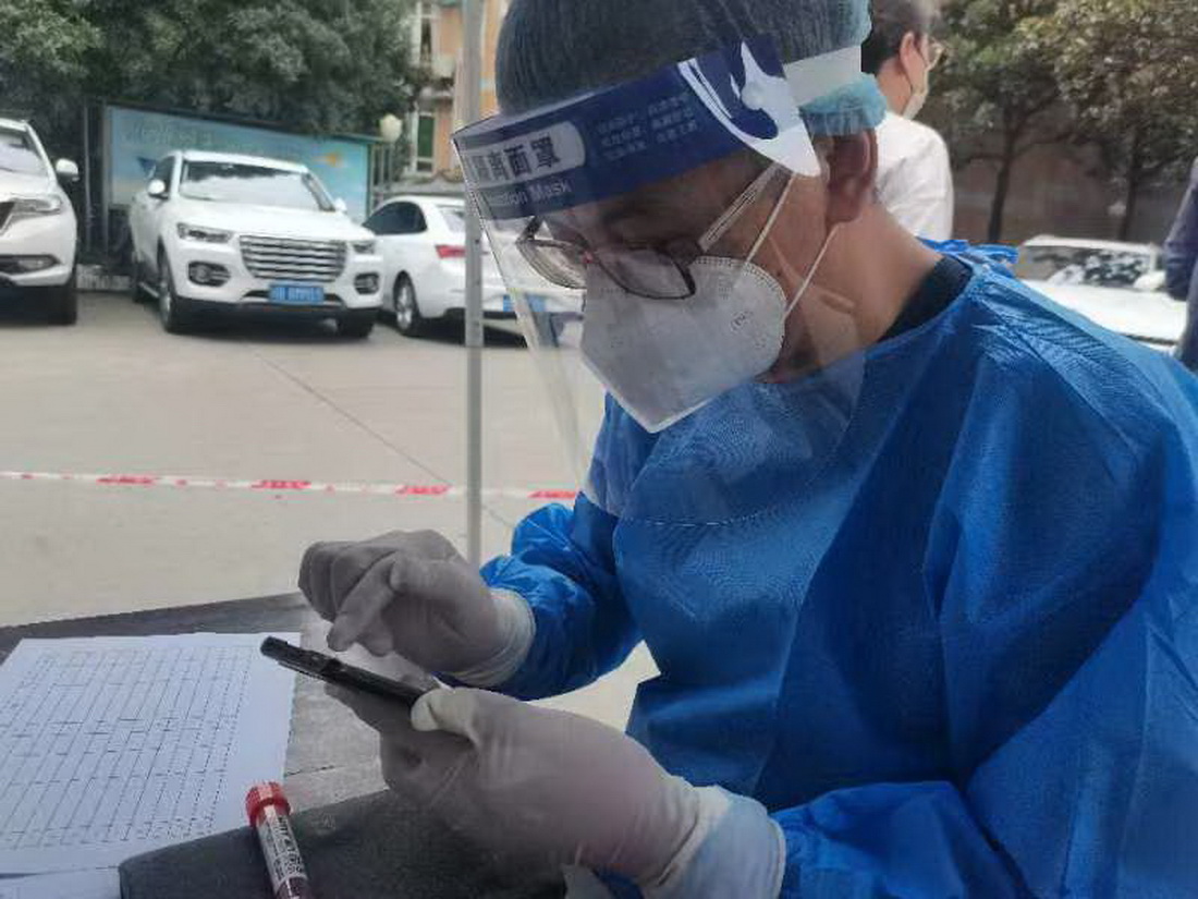 �кͽֵ����԰С�����ڽ��к������¼��ĺ���.jpg