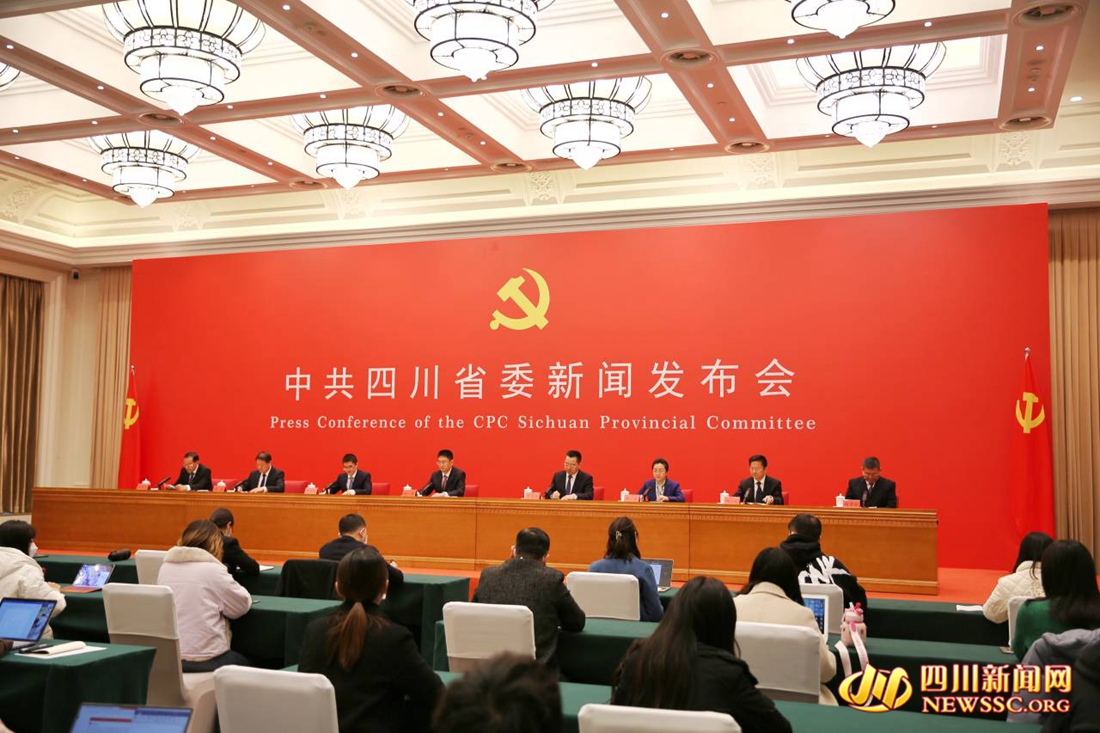 QQͼƬ20221130153214_����.jpg