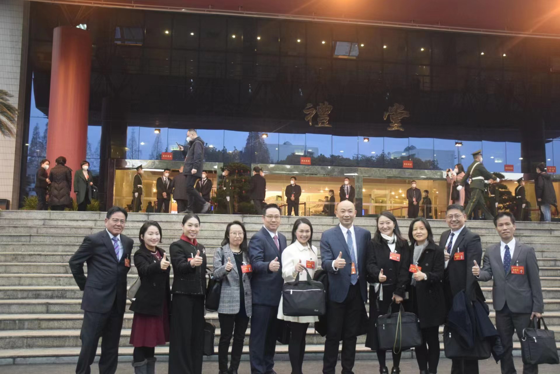 发布3.jpg 发布3.jpg