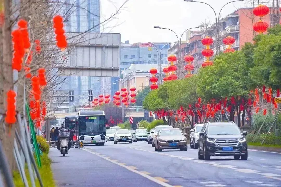 双林路.jpg 双林路.jpg