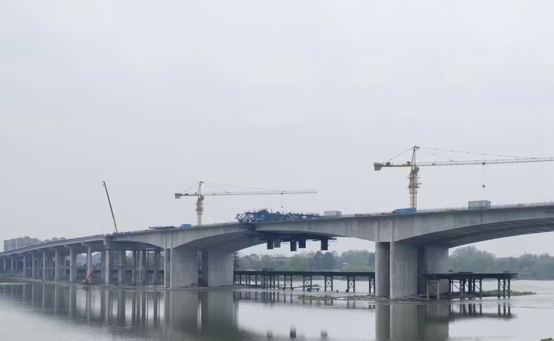 建设现场_副本.jpg
