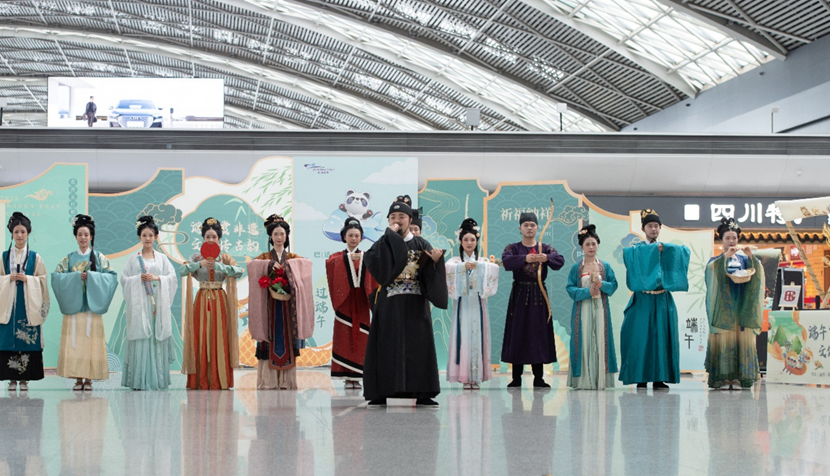 活动现场2_副本.png 活动现场2_副本.png