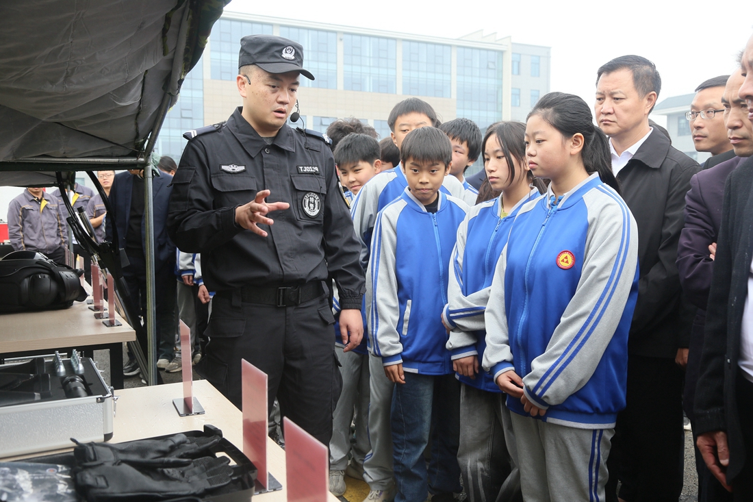 ��ֳ� (1)_����.jpg