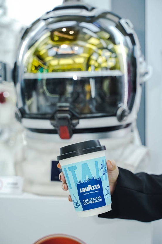 Lavazza���ơ����ơ�����ͼ������.jpg