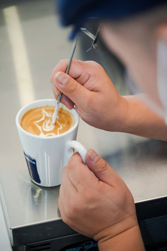 Lavazza���ơ����ơ�����ͼ������2.jpg
