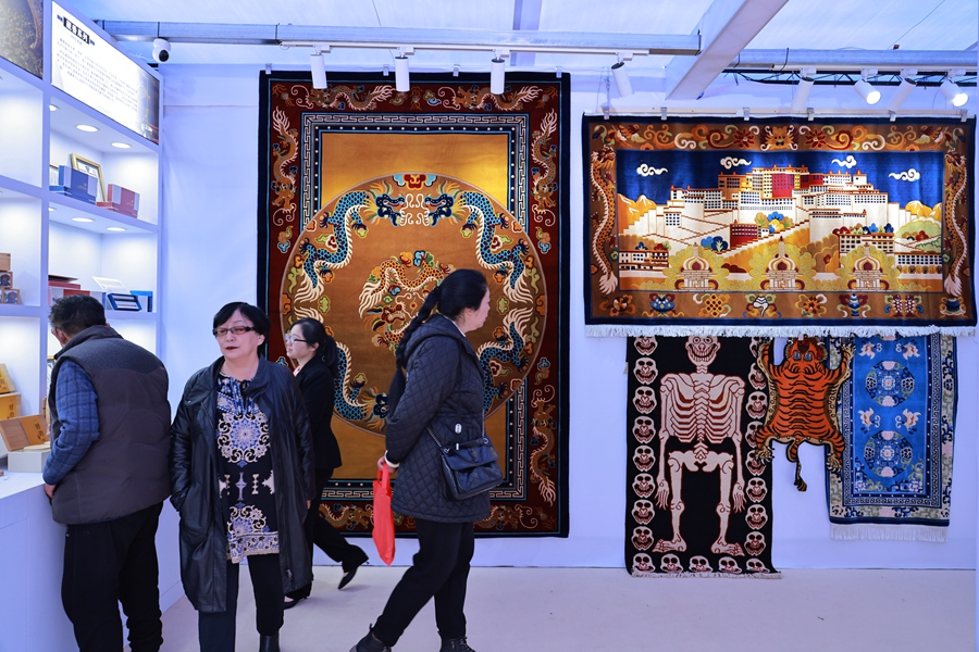展会现场2_副本.jpg
