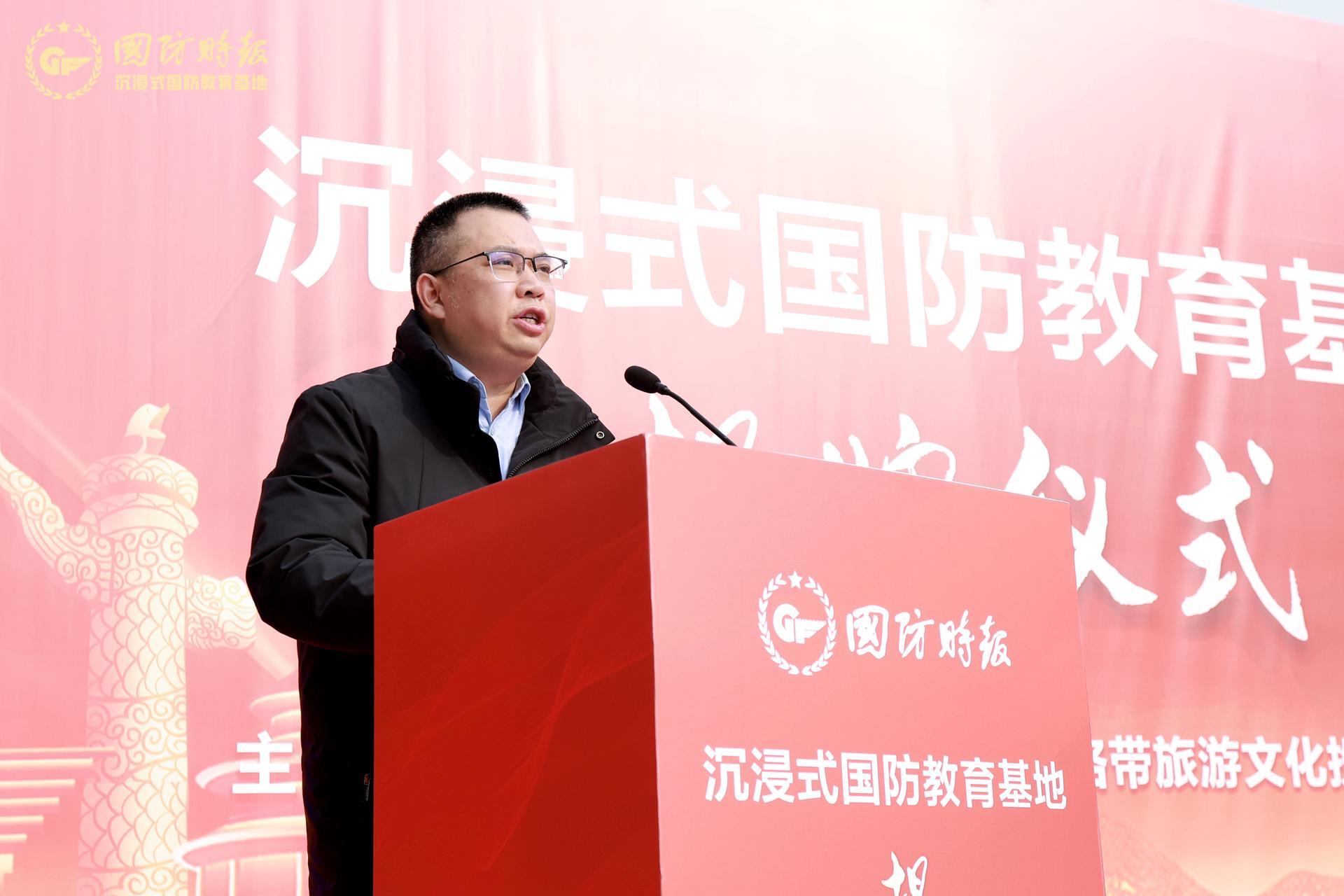 揭牌3.jpg 揭牌3.jpg