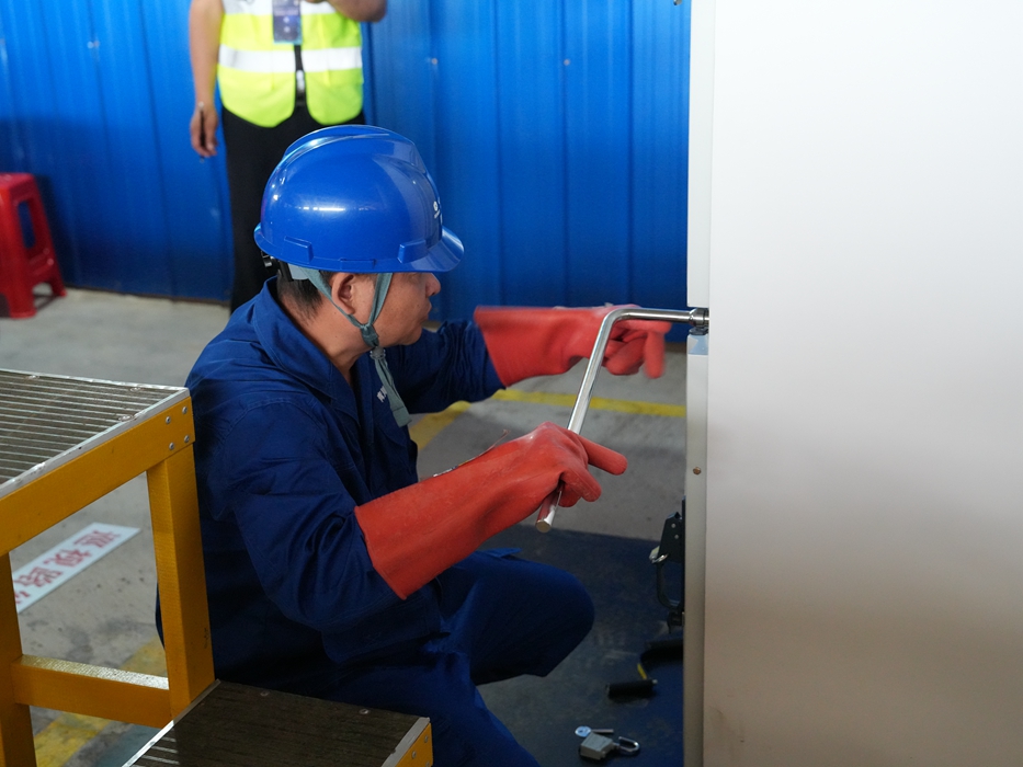 图为“变电运维”项目实操现场 (1).jpg