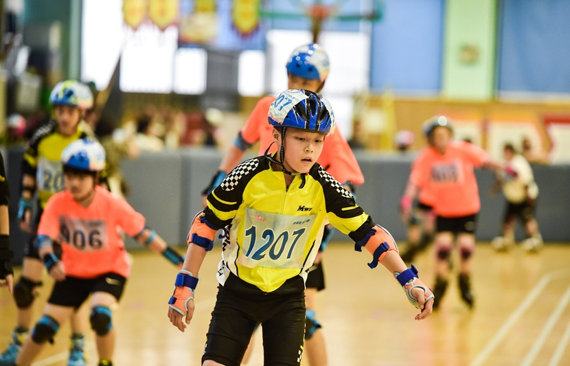 特奥运动员风而行.jpg 特奥运动员风而行.jpg