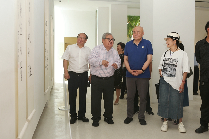 ��չ�ֳ�_����.jpg