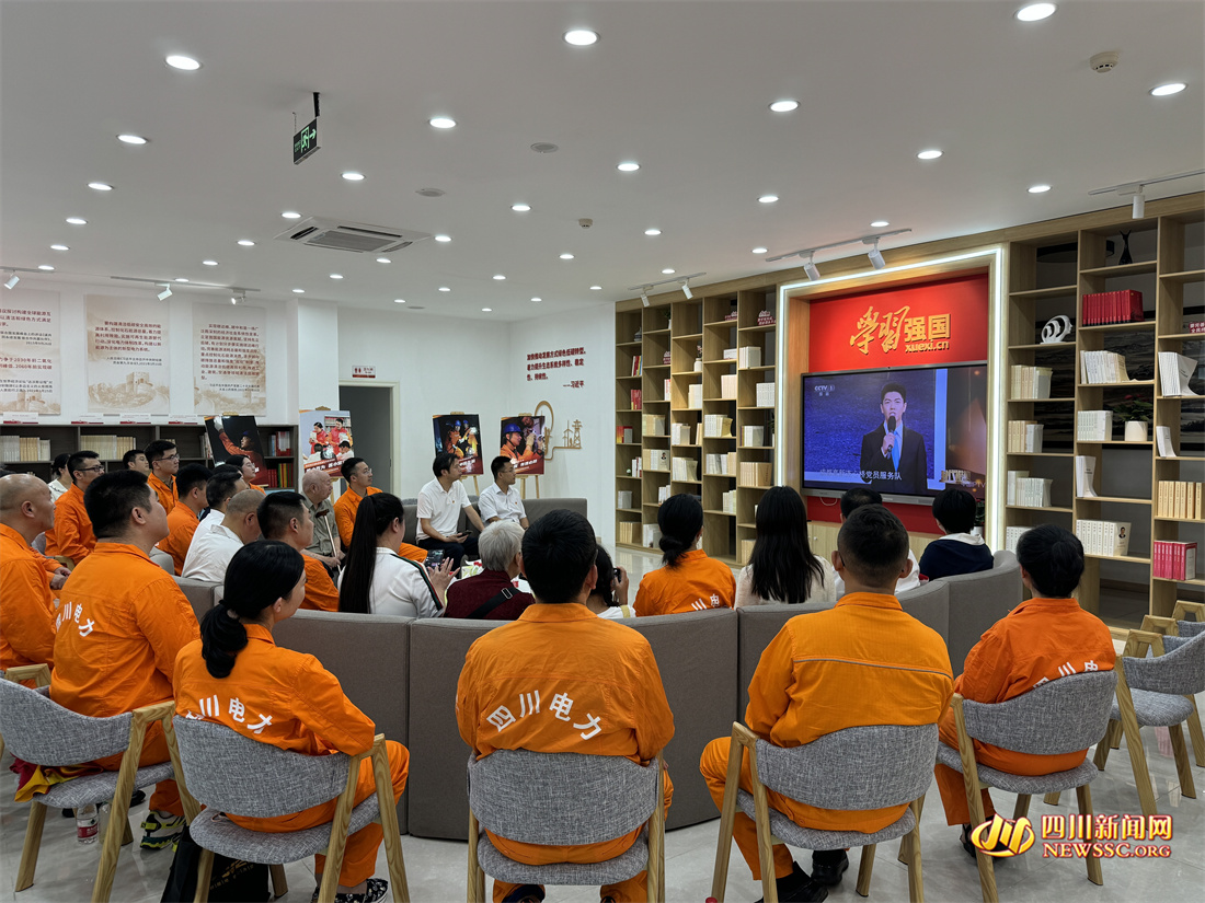 ���������ŵ�Ա����Ӷ�Ա�����������ǺͰ�����������ͬ�ۿ���ʱ����ģ����������Ŀ.jpg