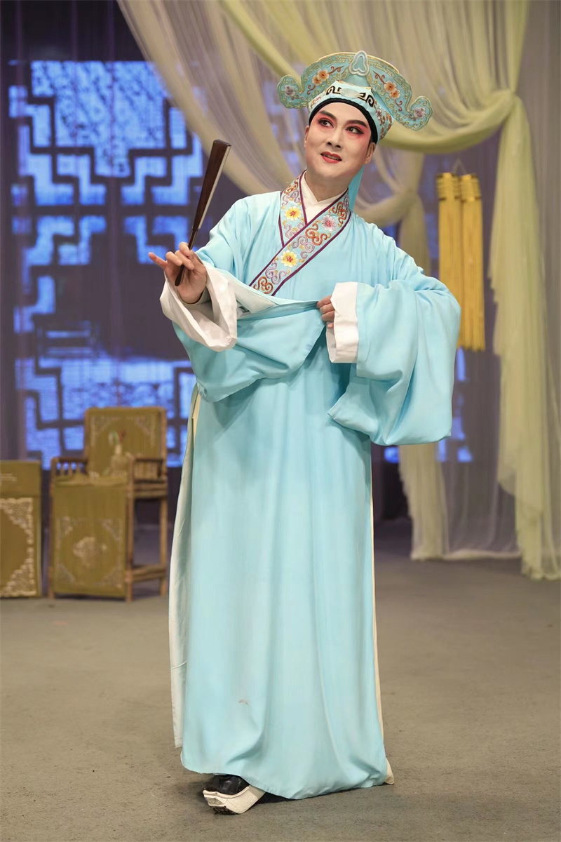 剧照(1).jpg 剧照(1).jpg