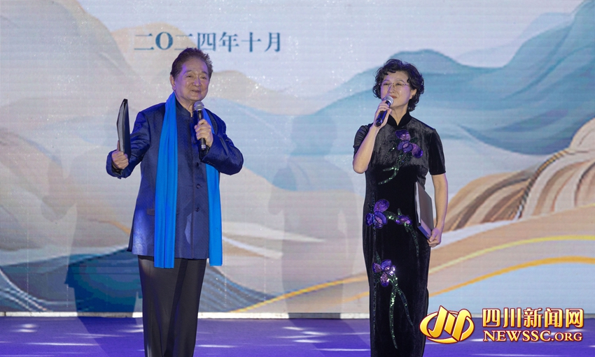 艺术家瞿弦和、董凡联袂朗诵.jpg