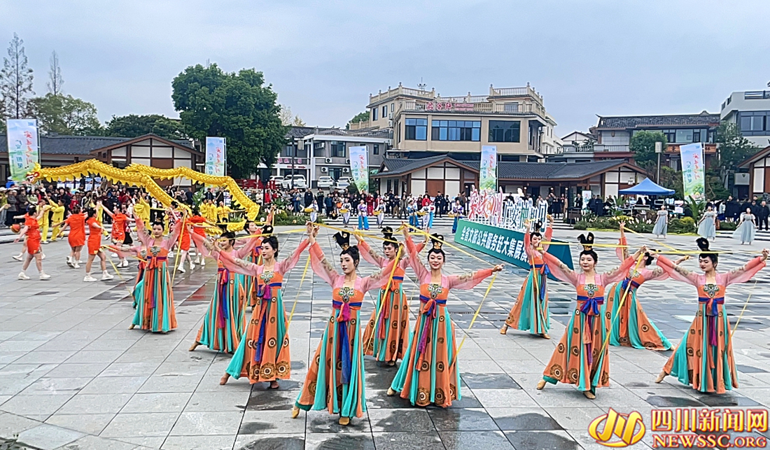 全省文旅公共服务赶大集展演活动.jpg 全省文旅公共服务赶大集展演活动.jpg