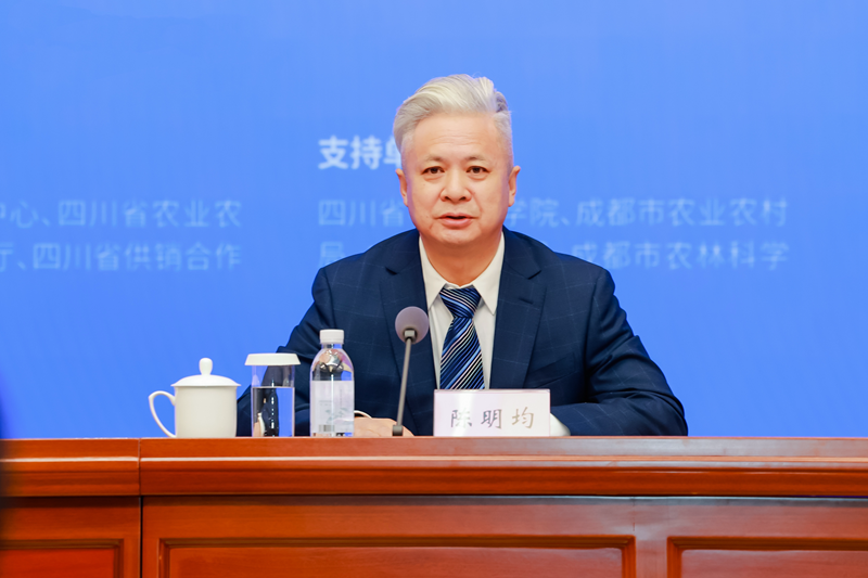 中国蔬菜流通协会常务副会长陈明均.png 中国蔬菜流通协会常务副会长陈明均.png
