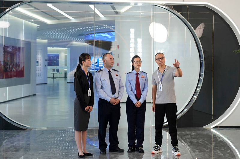 �Ĵ��츮����˰��ֹ�����Ա��������ͨ����ҵ�������߸���.jpg