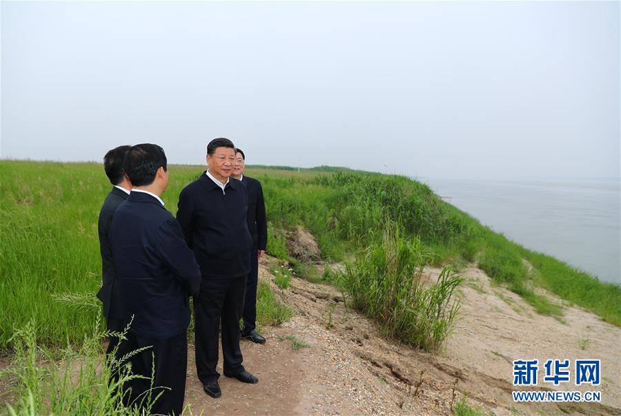 (时政)(16)习近平主持召开深入推动长江经济带发展座谈会并发表重要讲话