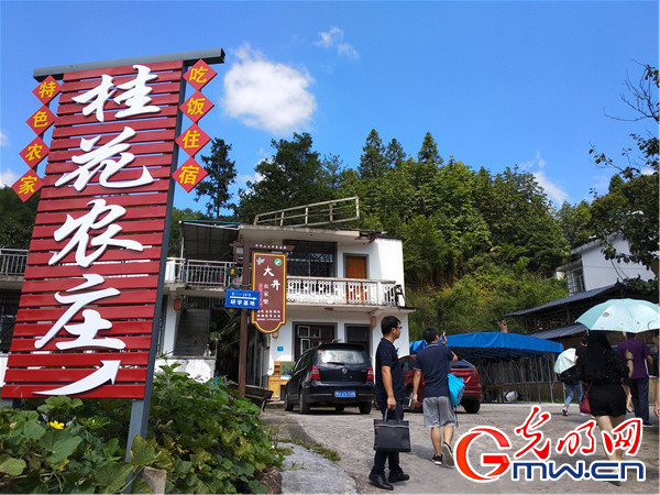 ���ĸ￪�Ž���ӡ�ǡ��󾮴壺����ɫ���Ρ��ô��������Խ��Խ���