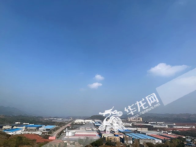俯瞰川渝高竹新区。华龙网-新重庆客户端 首席记者 佘振芳 摄