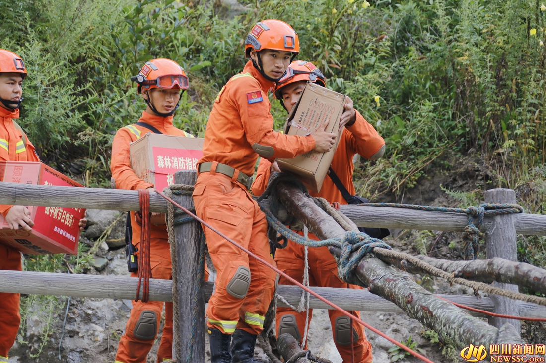 9��10������ڣ�����ɭ������֧��սʿΪĥ�������ƺ�������ȥ�±� (4).jpg