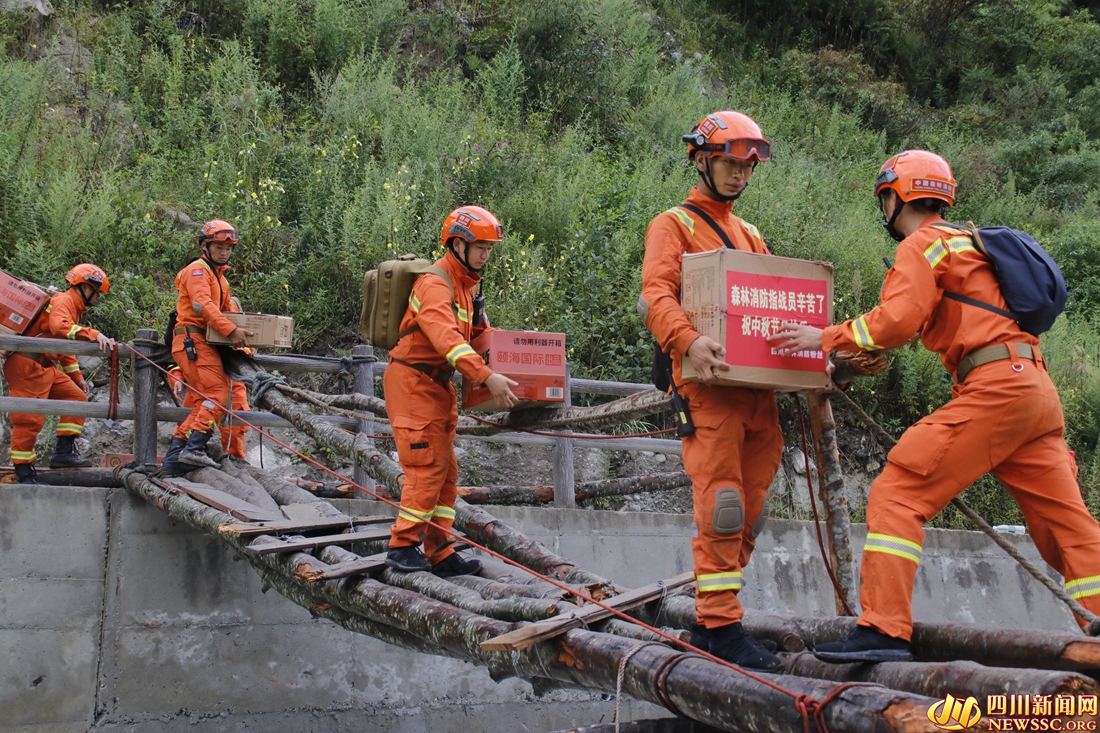 9��10������ڣ�����ɭ������֧��սʿΪĥ�������ƺ�������ȥ�±� (5).jpg