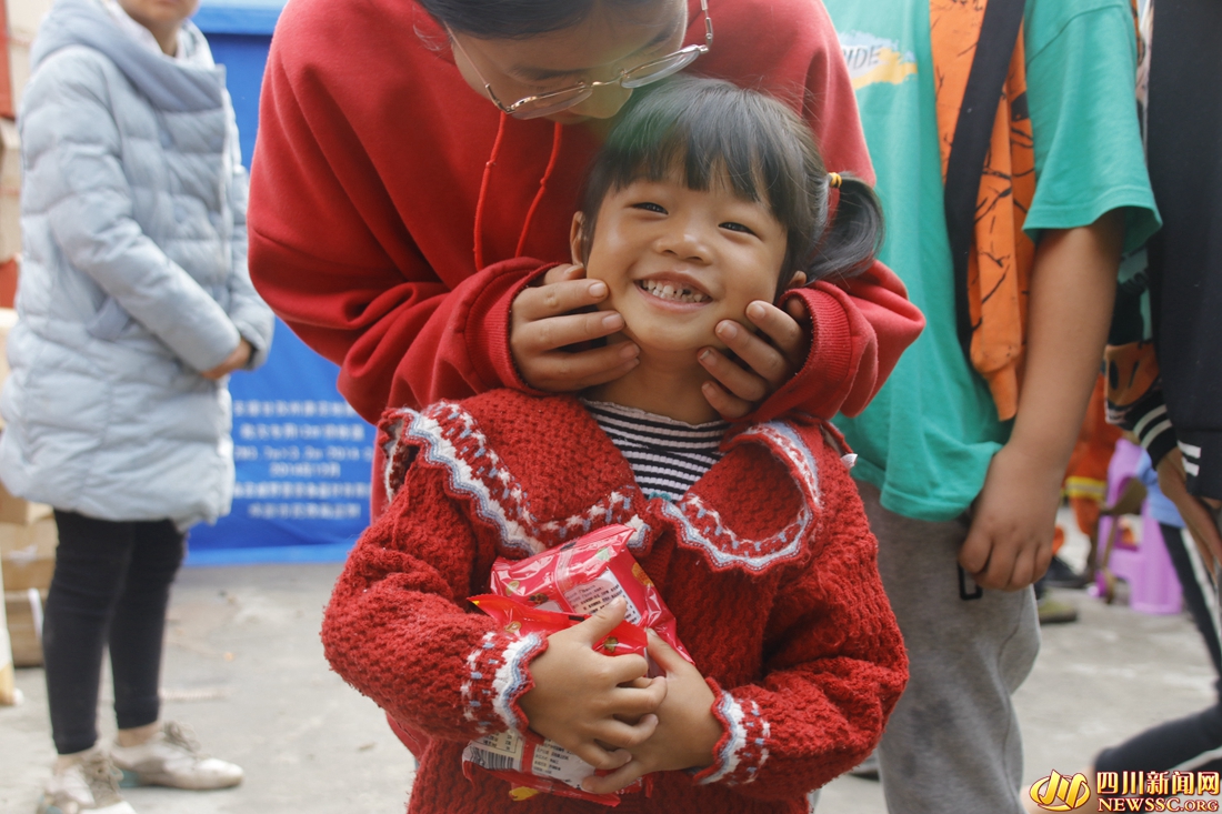 9��10������ڣ�ĥ�������ƺ������յ��˸���ɭ������֧��սʿ�������±� (2).jpg