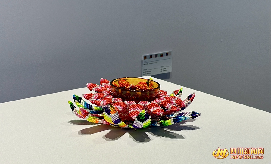 部分手工艺品展示_副本.jpg