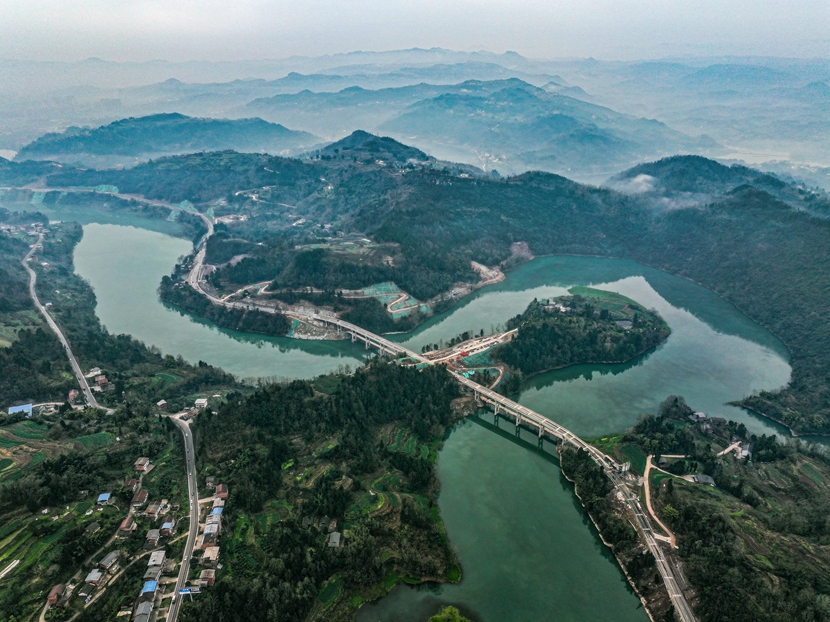 S303宣汉城区至南坝段建设工程2.jpg S303宣汉城区至南坝段建设工程2.jpg