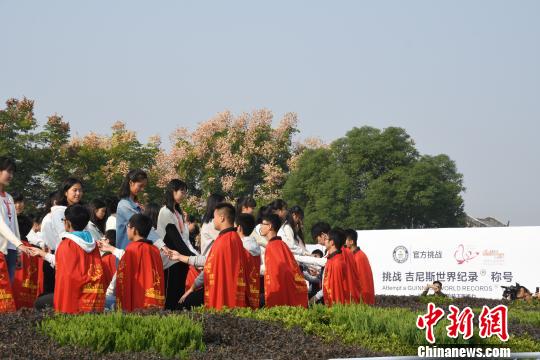 ��������ȫ��311�����½��������飬������˹��¼