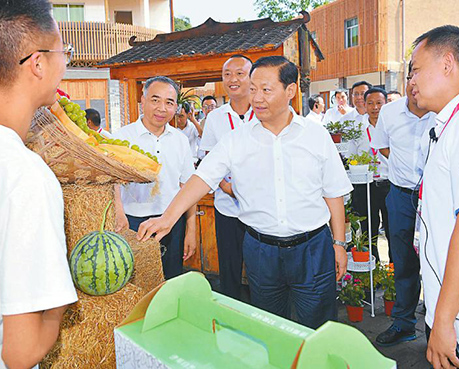 ���廪���ɶ��ιۿ���������˹���